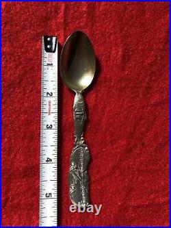 Alaska Souvenir Spoon sterling Silver 1907 Sled Dog Husky Salmon Fish Gold Wash