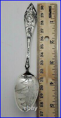 Antique 1901 sterling silver Native American Petoskey Bay, MI souvenir spoon