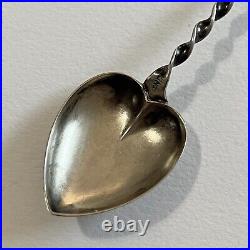Antique Sterling Silver Collectible Souvenir Beautiful Heart Spiral Floral