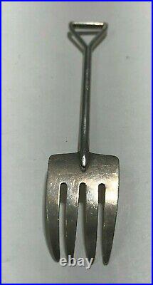 Felmore Shovel Shaped Fork Collector Souvenir Sterling Silver. 925
