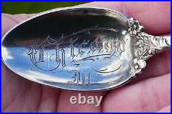 Reed & Barton Ster. Love Disarmed Pattern Chicago, Illinois Souvenir Spoon