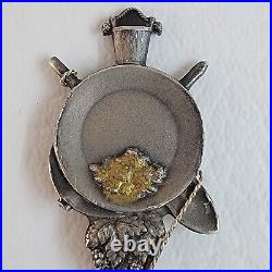 SKAGWAY ALASKA GOLD RUSH 1900 Sterling Silver Souvenir Spoon Mining Pan Nuggets