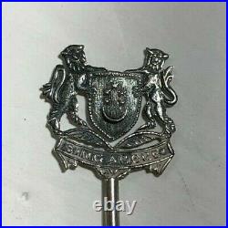 Singapore Lions Collector Souvenir Sterling Silver. 925 Spoon