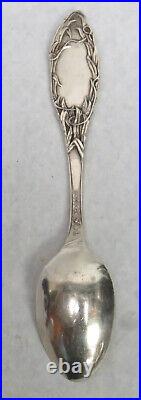 St John New Brunswick Buffalo & Bowie Knife Sterling Silver 6 1/4 Souvenir Spoon