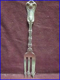Sterling Whiting Mfg IMPERIAL QUEEN PASTRY FORK 6 31g Monogram T or W