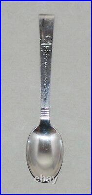 Vintage 1939 New York World's Fair Sterling Silver Souvenir Demi-tasse Spoon