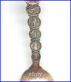 Vintage FLINT MICHIGAN VEHICLE CITY Sterling Silver Souvenir Spoon